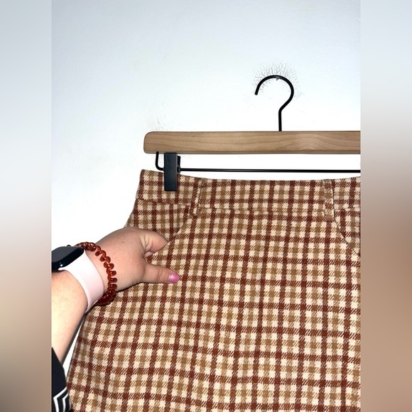 LULU’s Sycamore Brown Plaid Mini Skirt Size XS - Picture 7 of 11